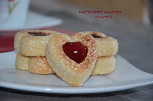 sablés en forme de coeur à la confiture